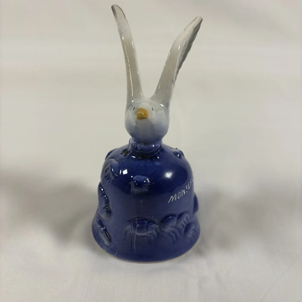 Vintage Monterey CA Ceramic Bell Seagull Ocean Waves California S2-383